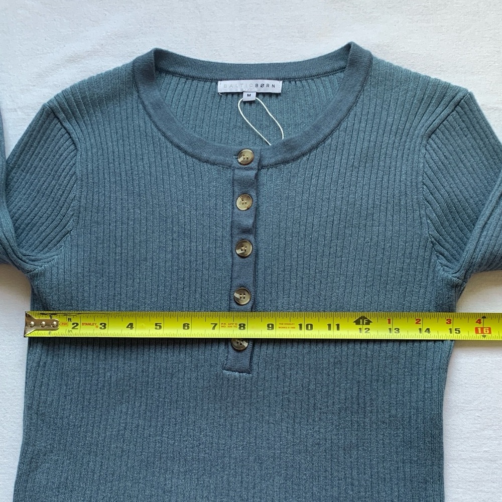 Baltic Born NEW Dusty Blue Henley Neckline Stretchy Ribbed Stevie Sweater Medium - Picture 10 of 12